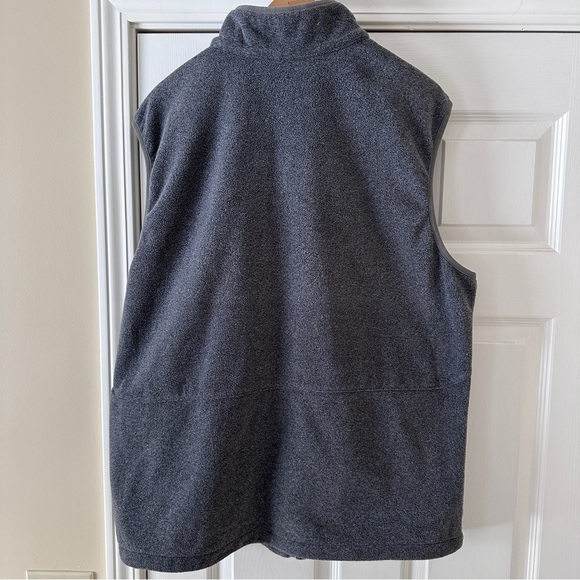 Columbia Fleece Vest - Picture 2 of 3